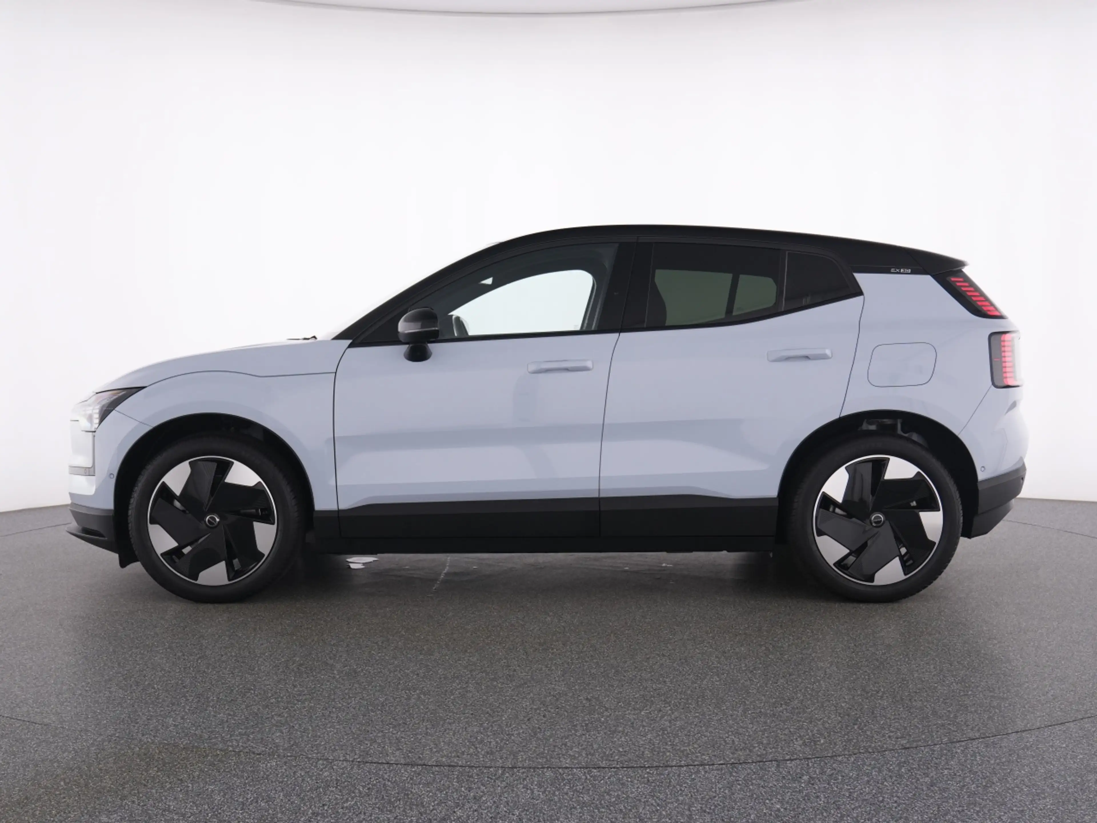 Volvo EX30 PURE ELECTRIC RWD ULTRA WINTERPAK+MEMORY+LM — photo 12