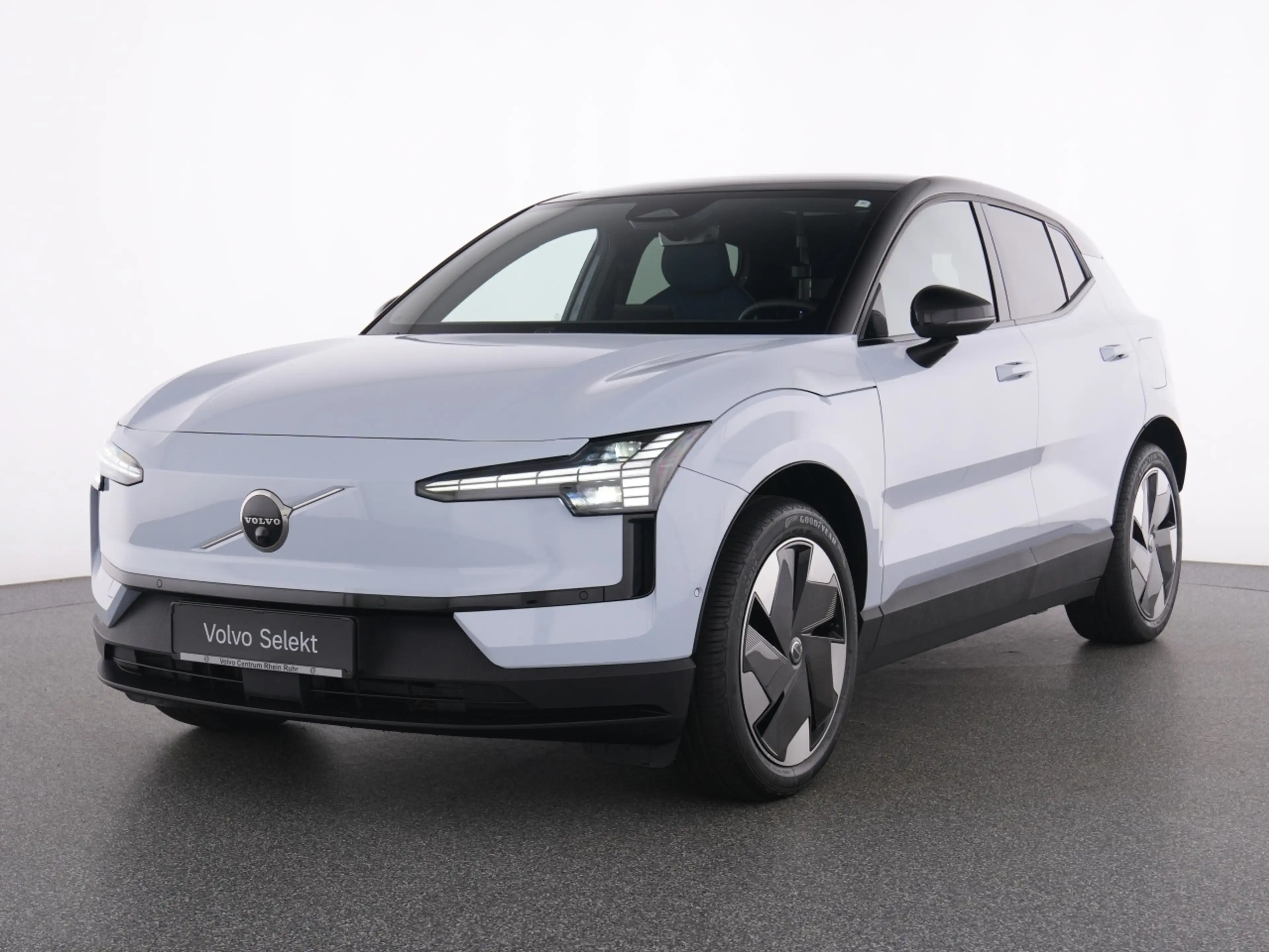 Volvo EX30 PURE ELECTRIC RWD ULTRA WINTERPAK+MEMORY+LM — photo 2
