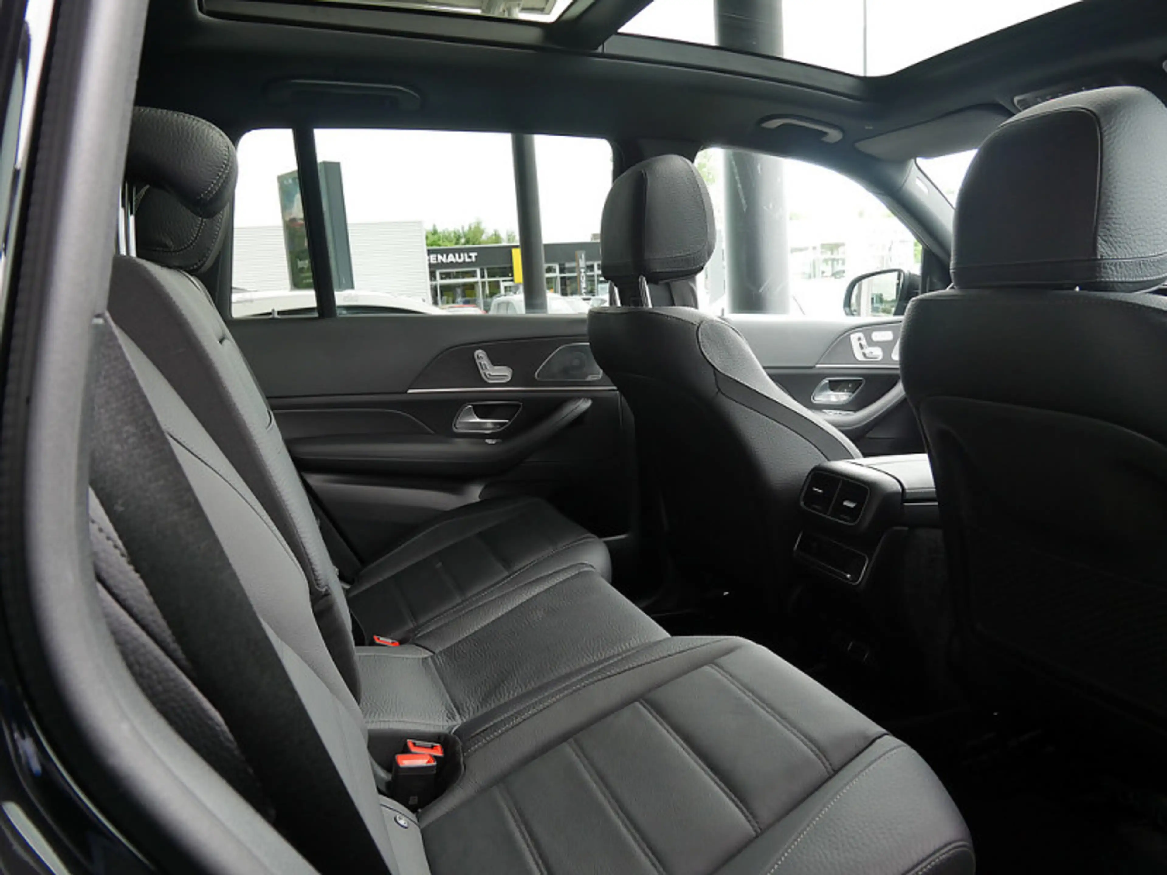 Mercedes-Benz GLS 580 4M , AMG BURM NIGHT WIDE MEMO MULTI 360 — photo 9