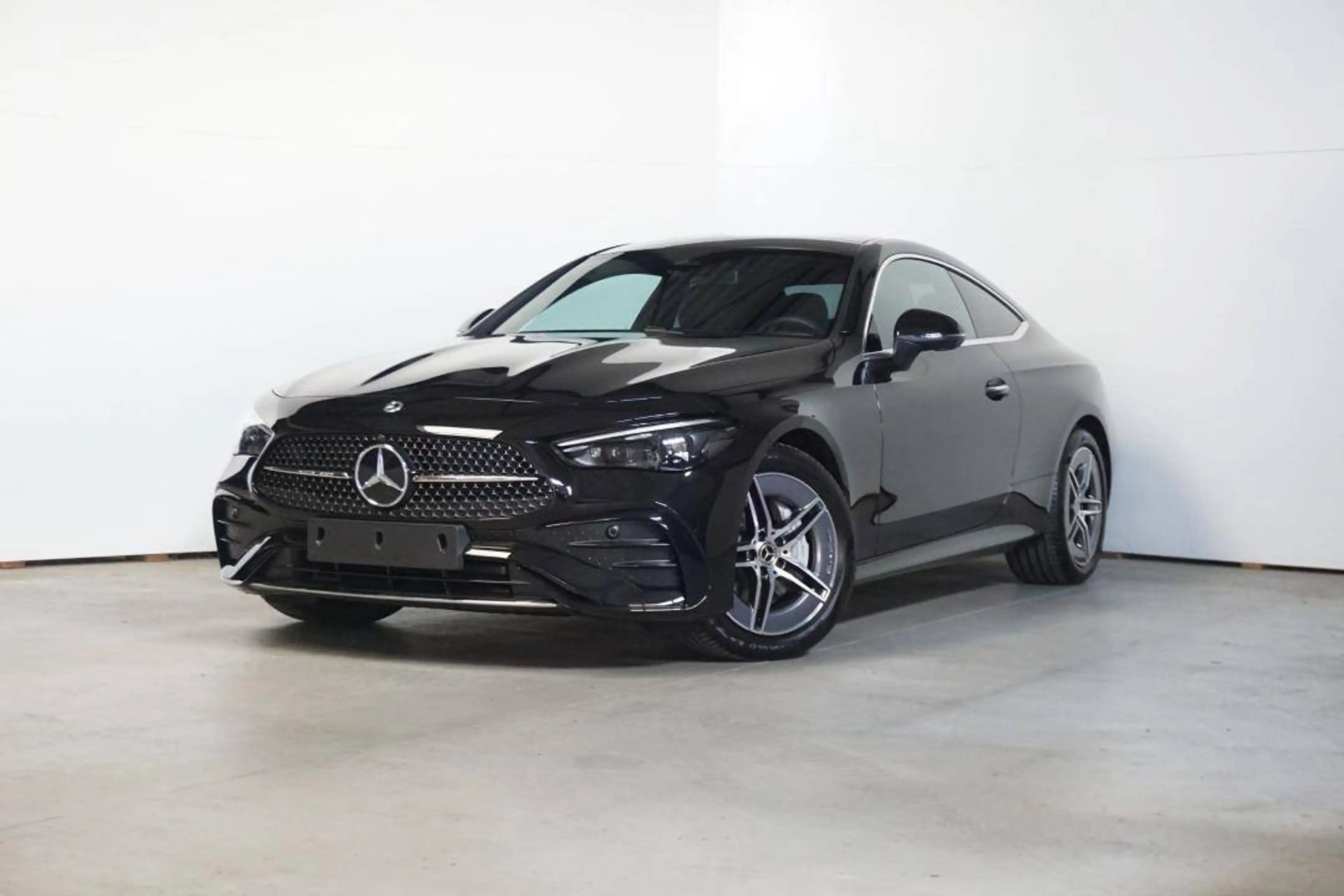 Mercedes-Benz CLE 200 Coupe - AMG