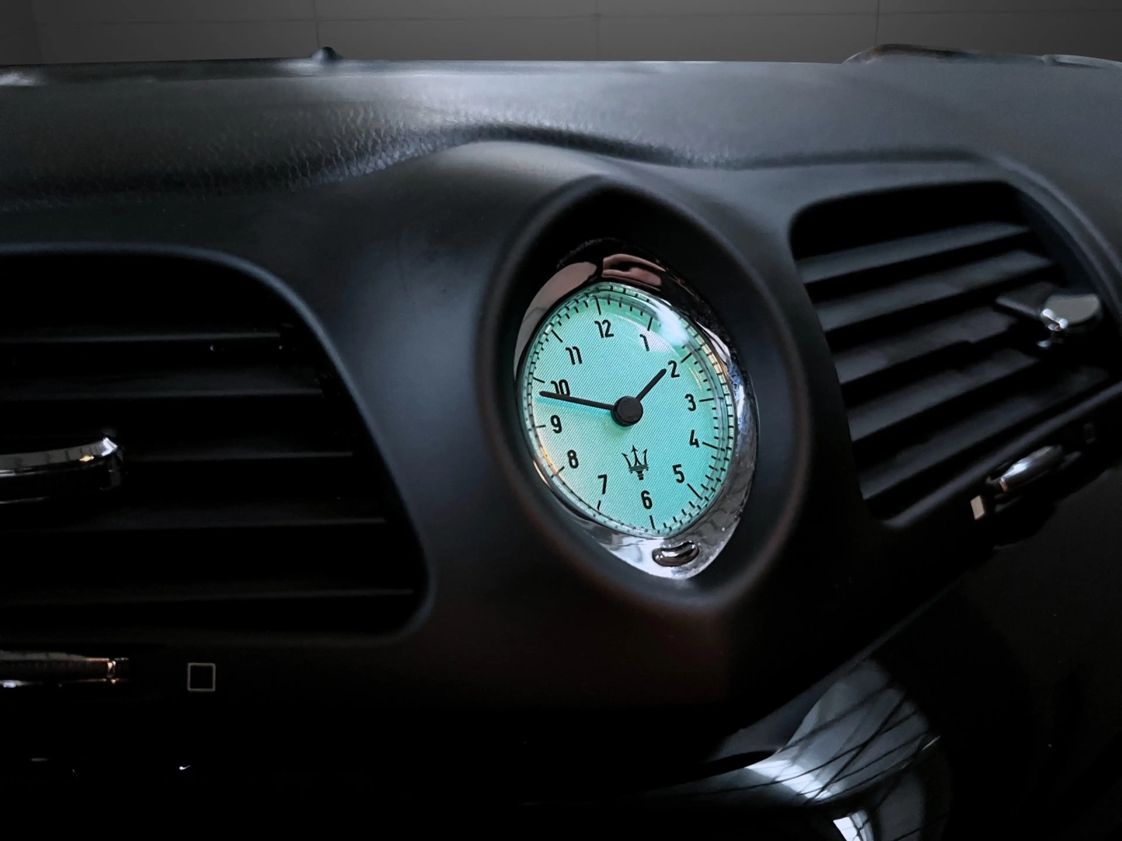 Maserati GranTurismo S Automatik — photo 14