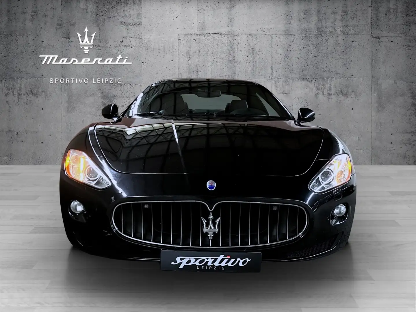 Maserati GranTurismo S Automatik Schwarz - 2