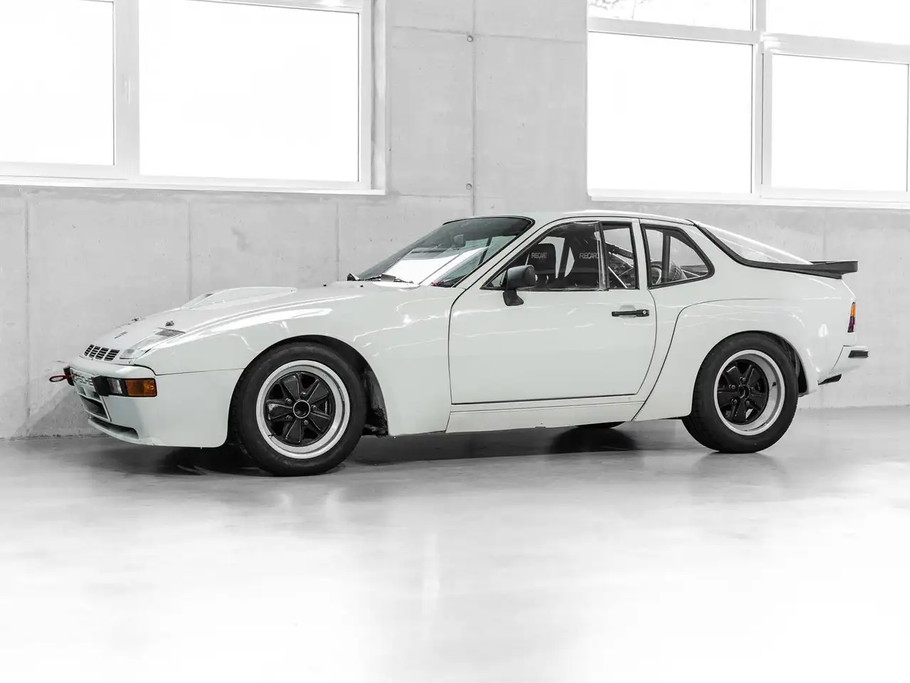 Porsche 924 Carrera GTS Prototyp - Die Nr. 1 - Gebaut in Weissach, foto 2