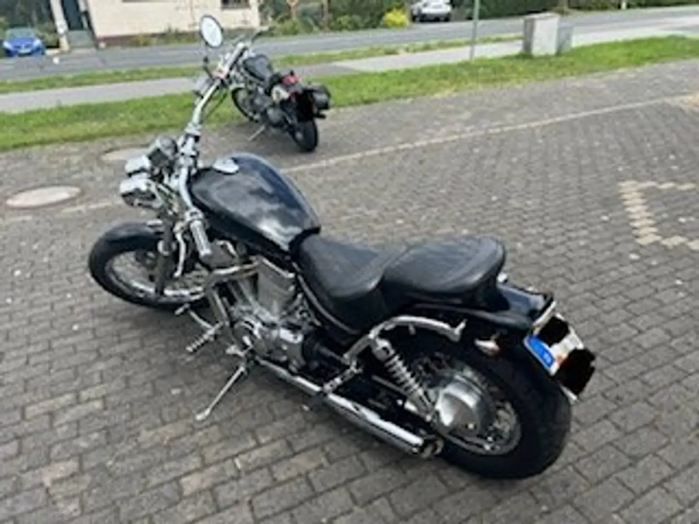 Suzuki VS 1400 Top Optik mit ordentlich Dampf Nero - 2
