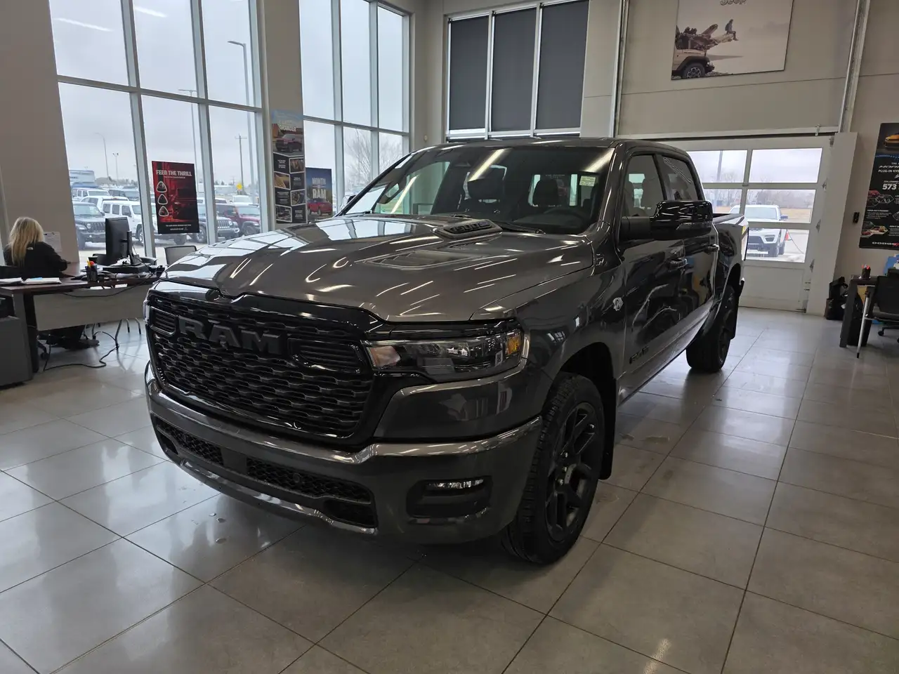 RAM 1500 снимка RAM 1500