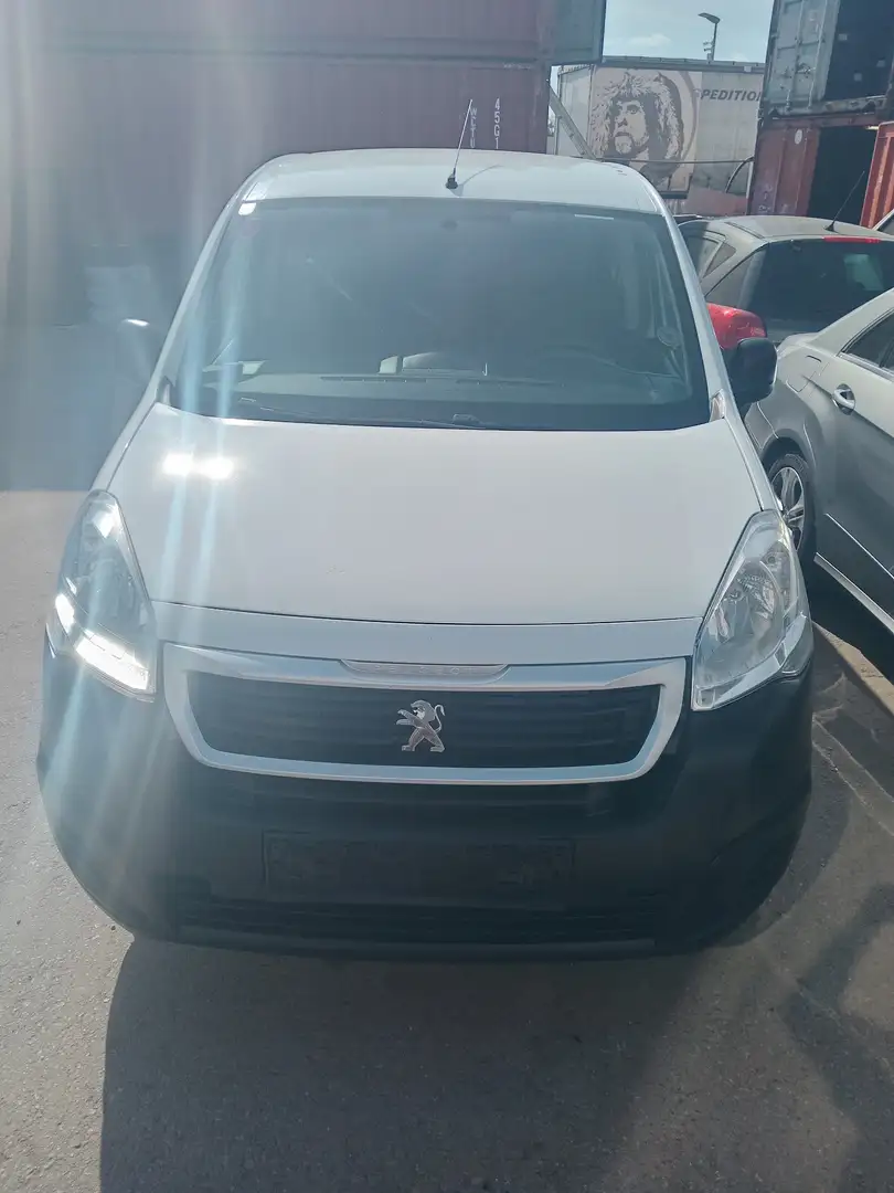 Peugeot Partner 1.6 BlueHDi 75 L1 FAP Pro Avantage Weiß - 1