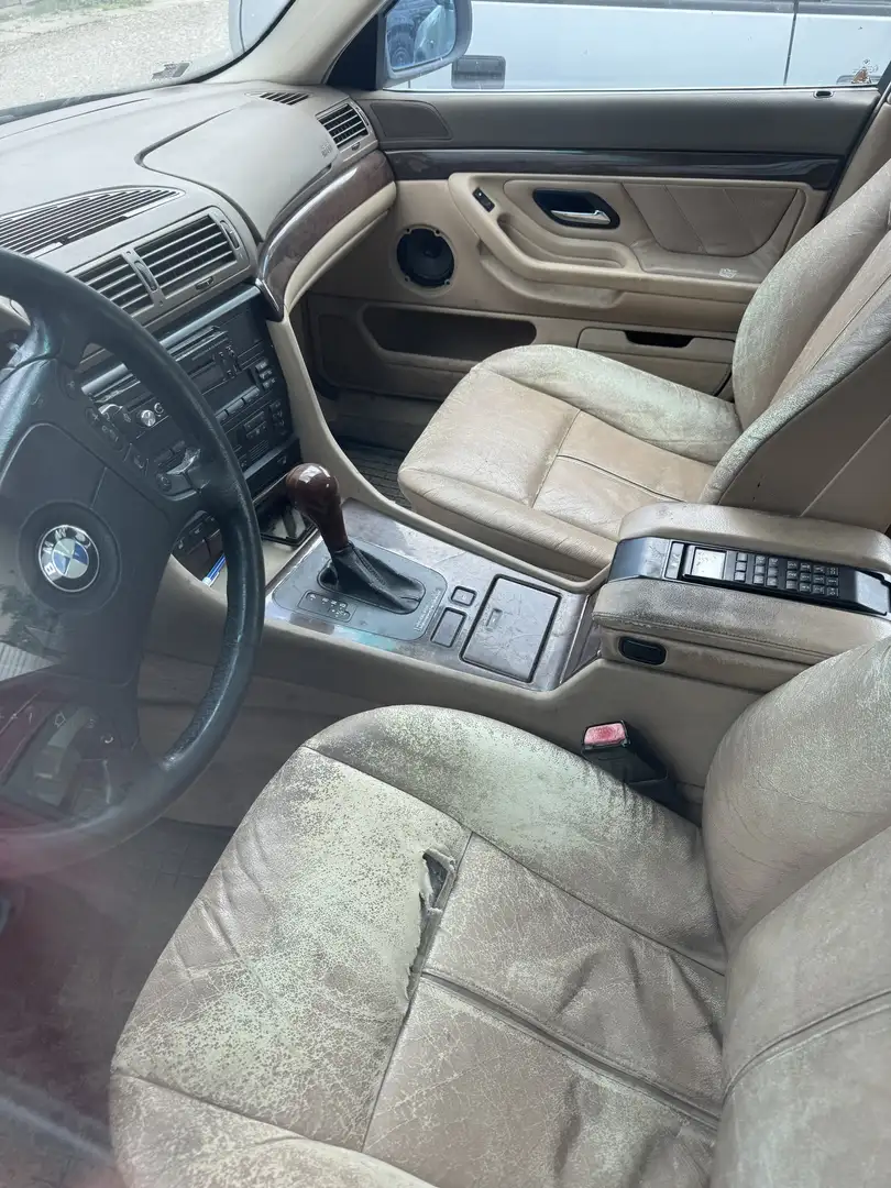 BMW 730 730d - 1