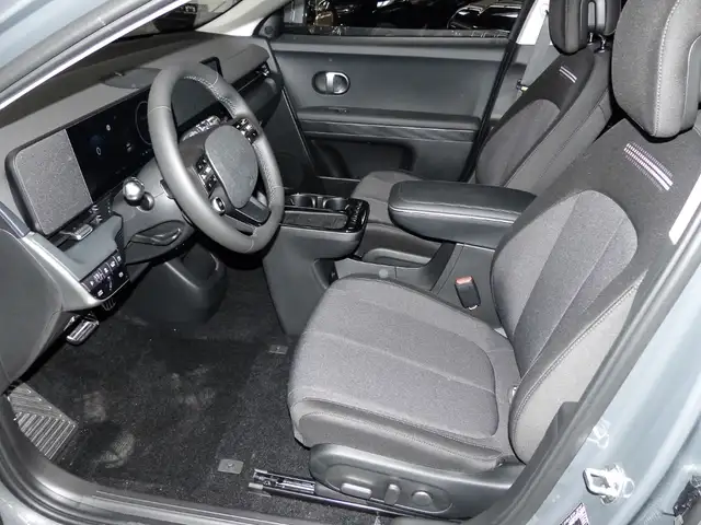 Hyundai Ioniq 5 view 13