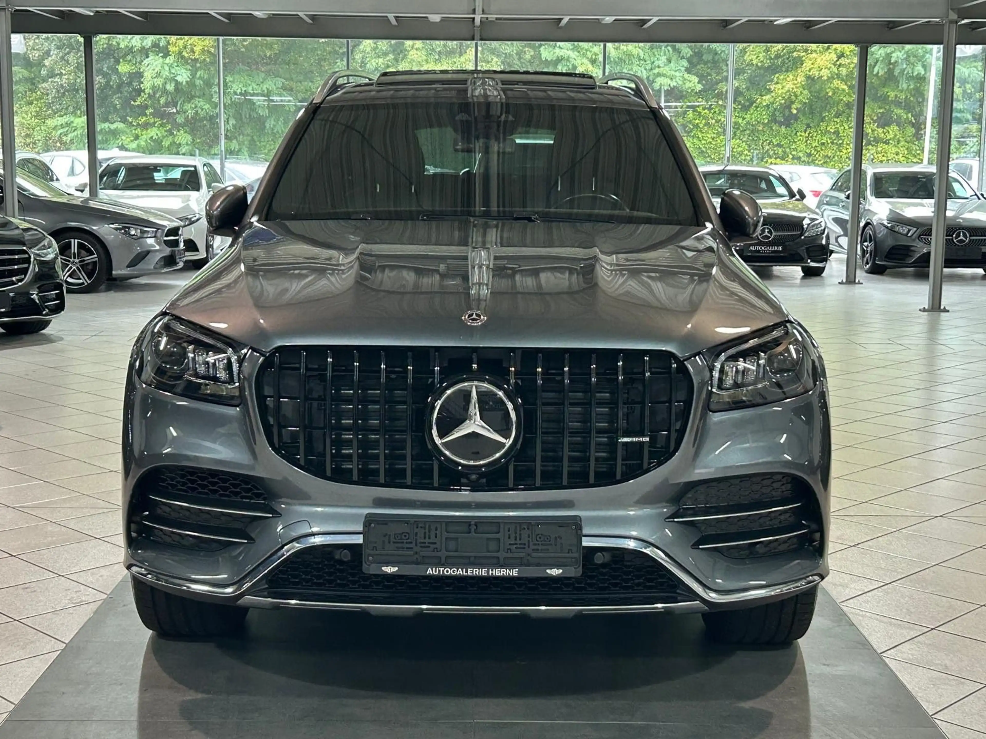 Mercedes-Benz GLS 400 d 4M* AMG LINE*LEDER*HUD*BURM*DISTR*STHZ — photo 2