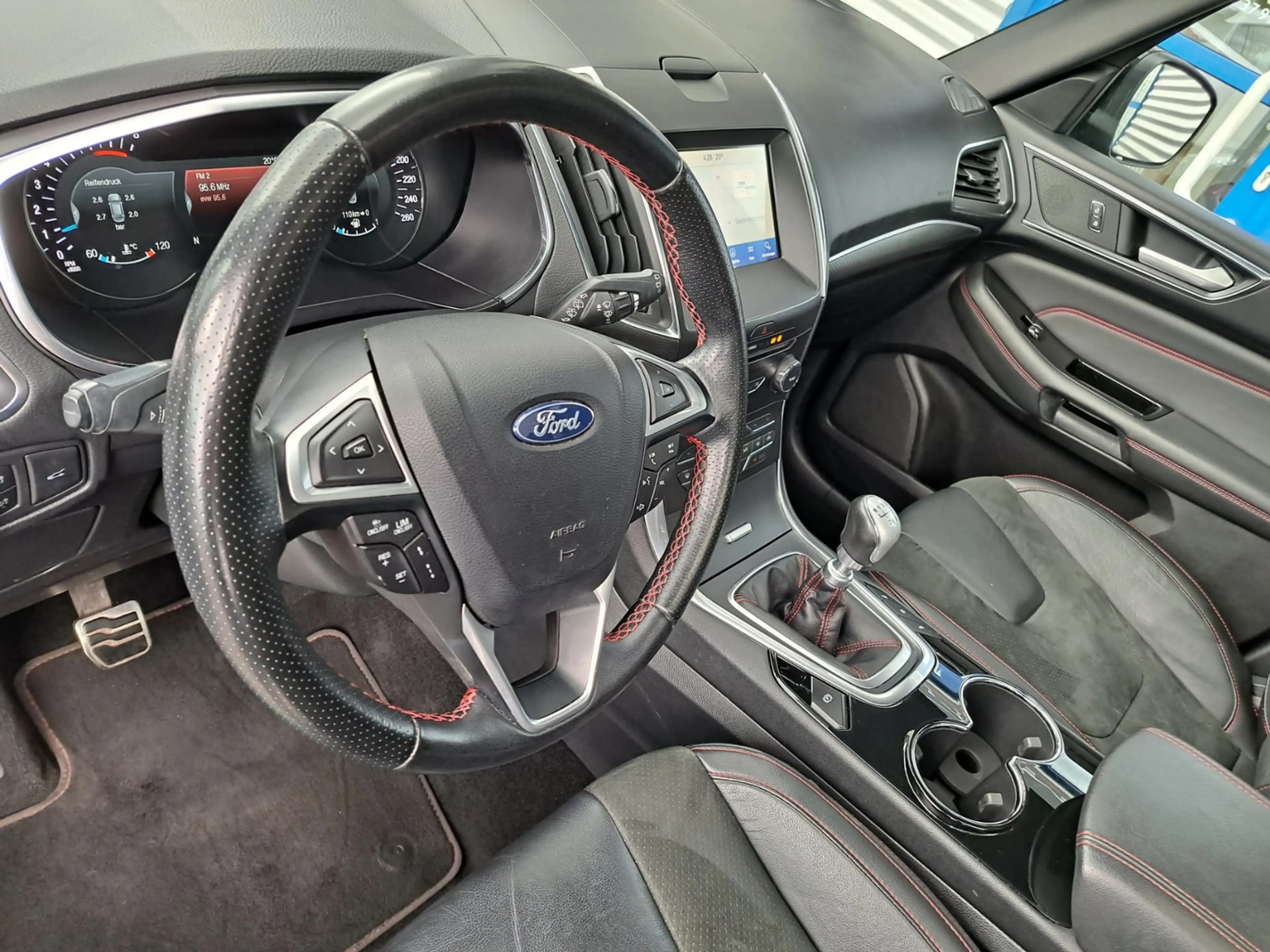 Ford S-Max 1,5 Ecoboost "ST-Line" *7-SITZE*NAVI*PANO*KAMERA* — photo 14