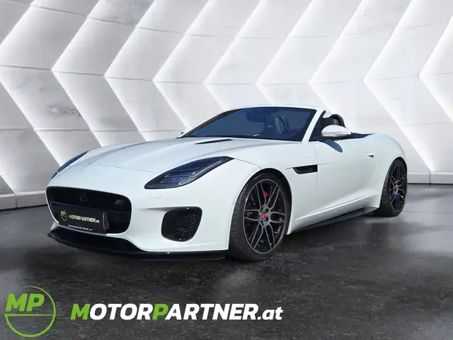 Jaguar F-Type P300 Cabrio **Chequered Flag** Aut.