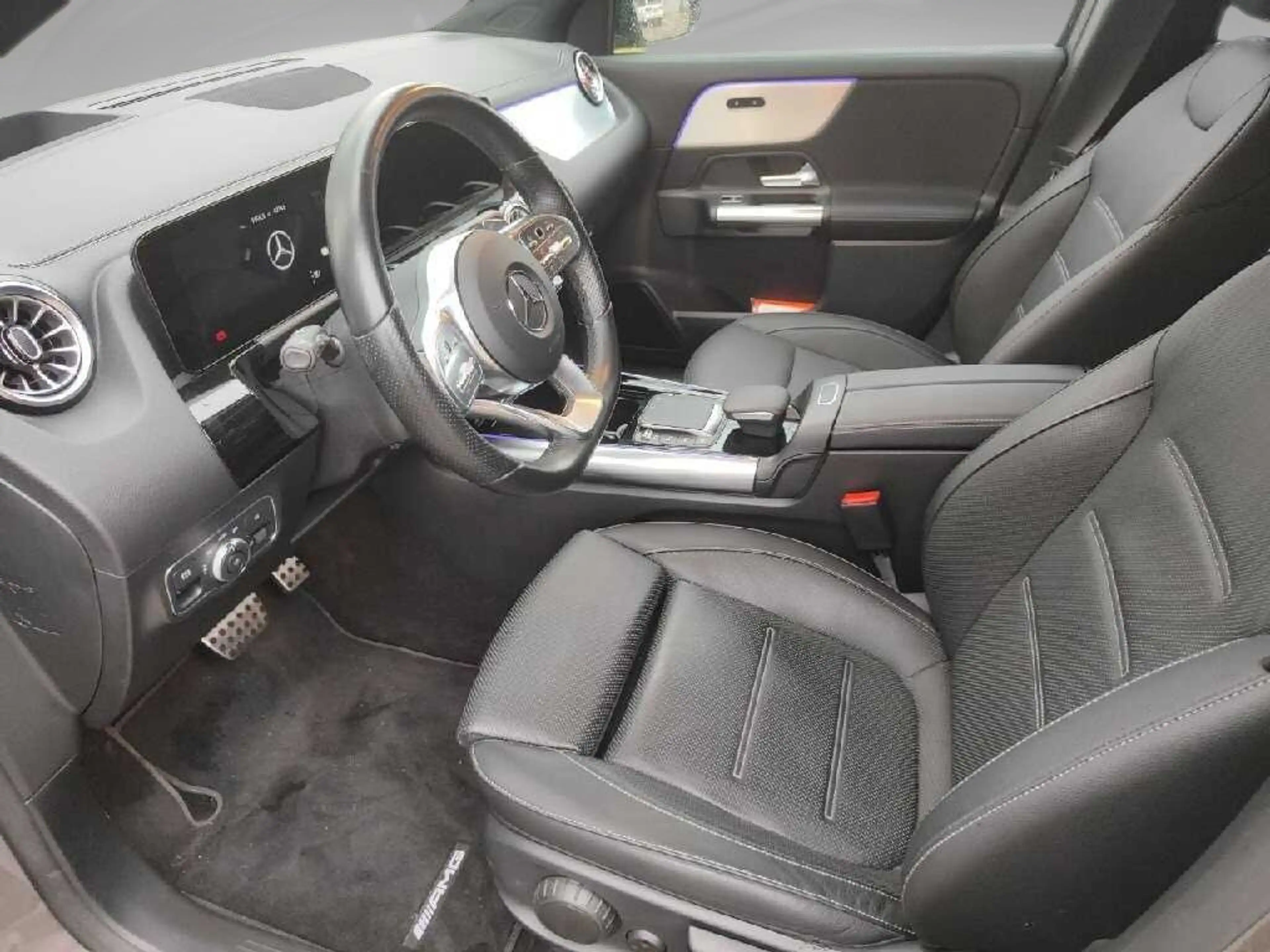 Mercedes-Benz GLA 250 e AMG Line AHK Pano S-Dach SpoSi ACC HuD — photo 8