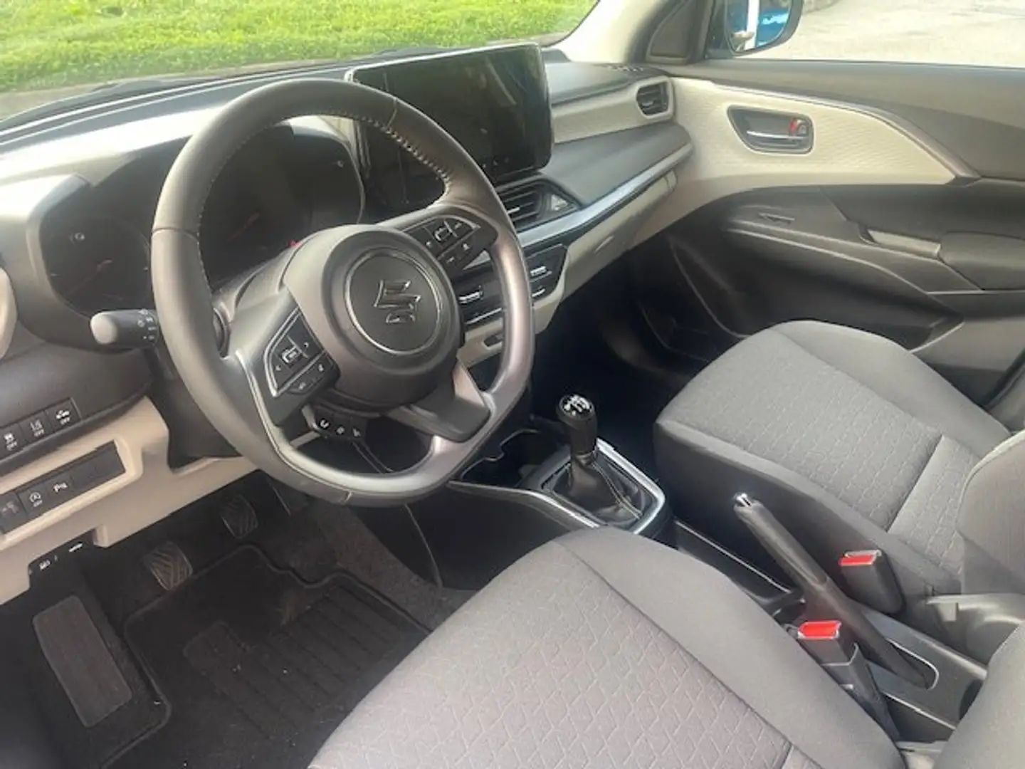 Suzuki Swift Swift 1.2h Waku *Promo rottamazione* Stříbrná - 2