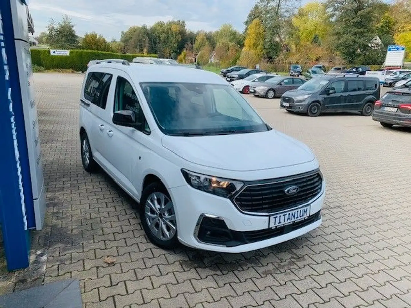 Ford Tourneo Connect Titanium 122Ps Automatik Weiß - 2
