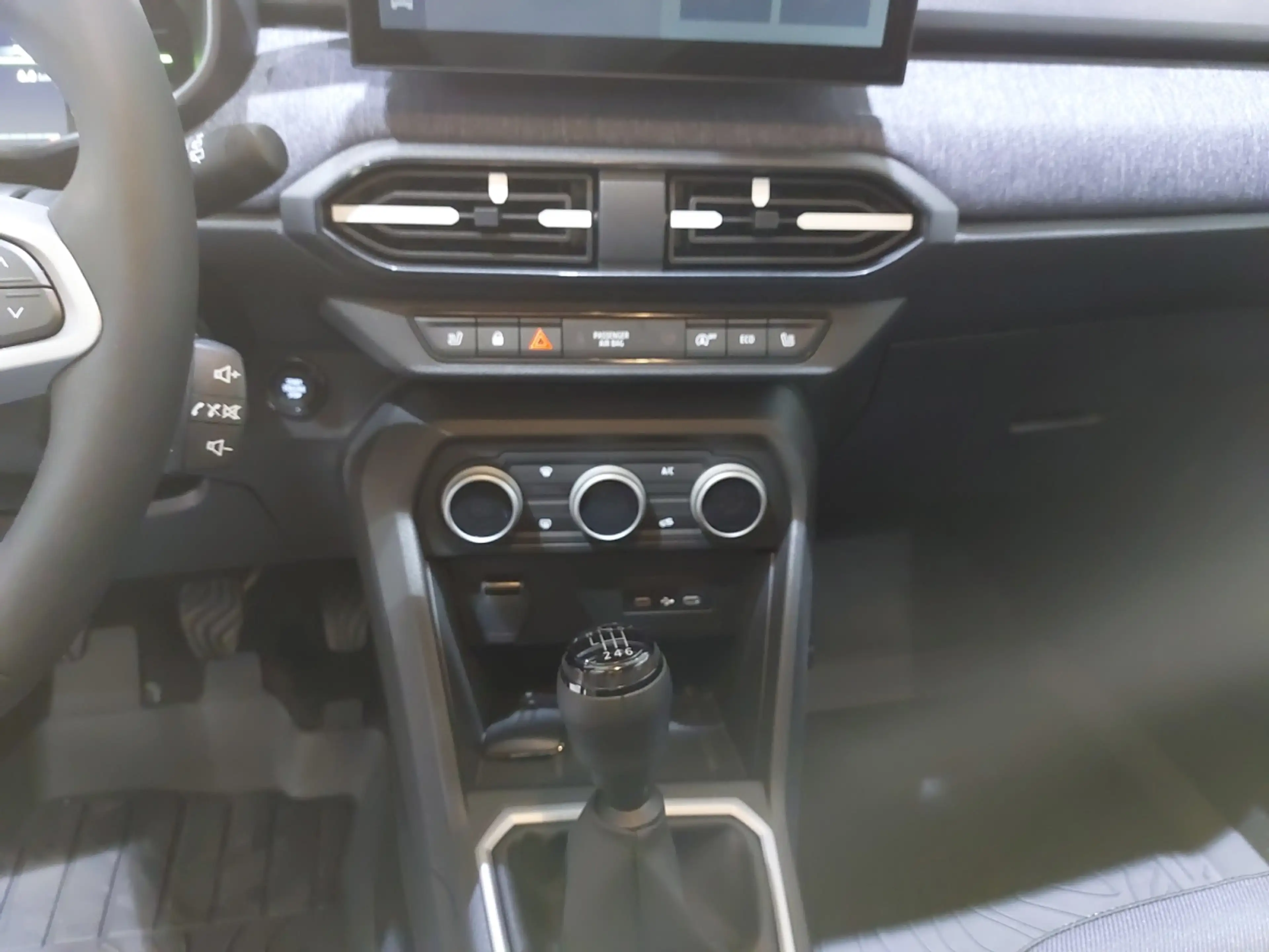 Dacia Jogger PH2 Journey TCe 110 PF 5-sitzig — photo 9