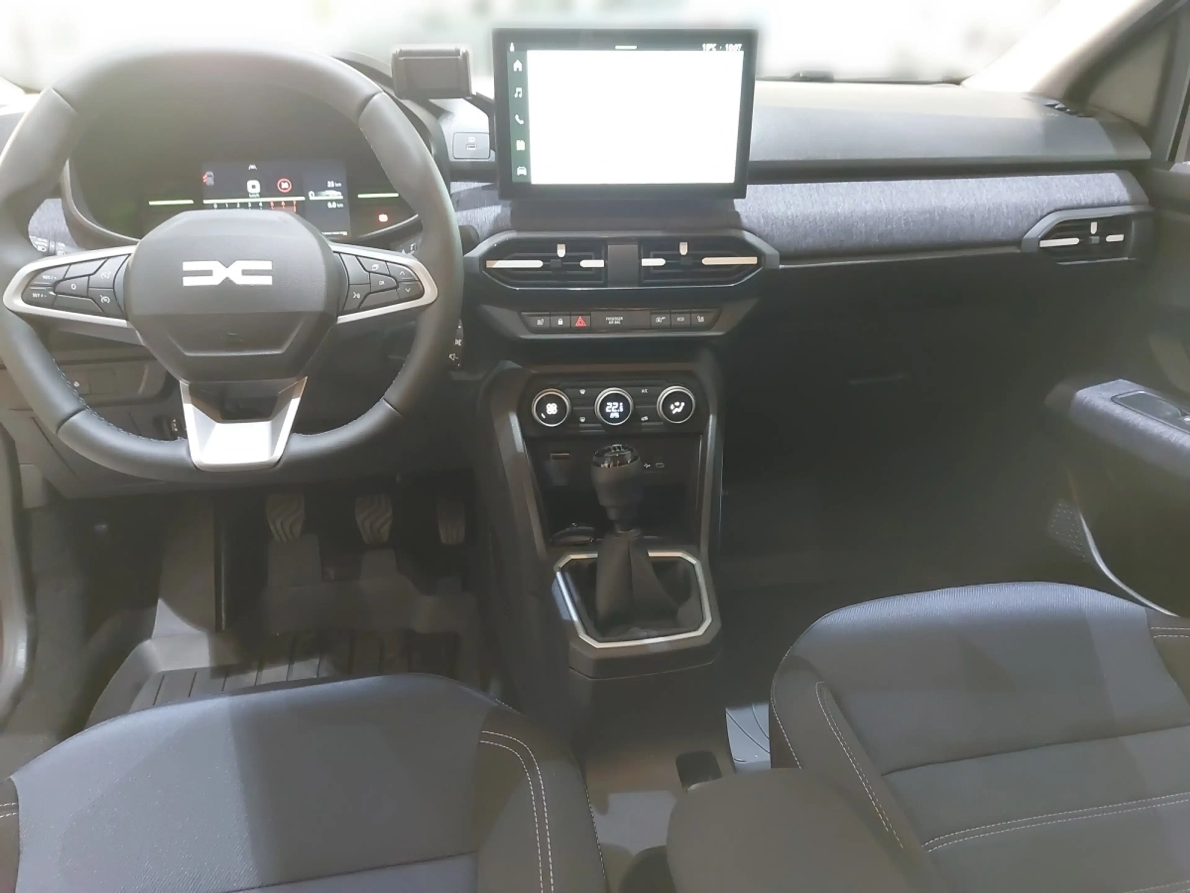 Dacia Jogger PH2 Journey TCe 110 PF 5-sitzig — photo 4