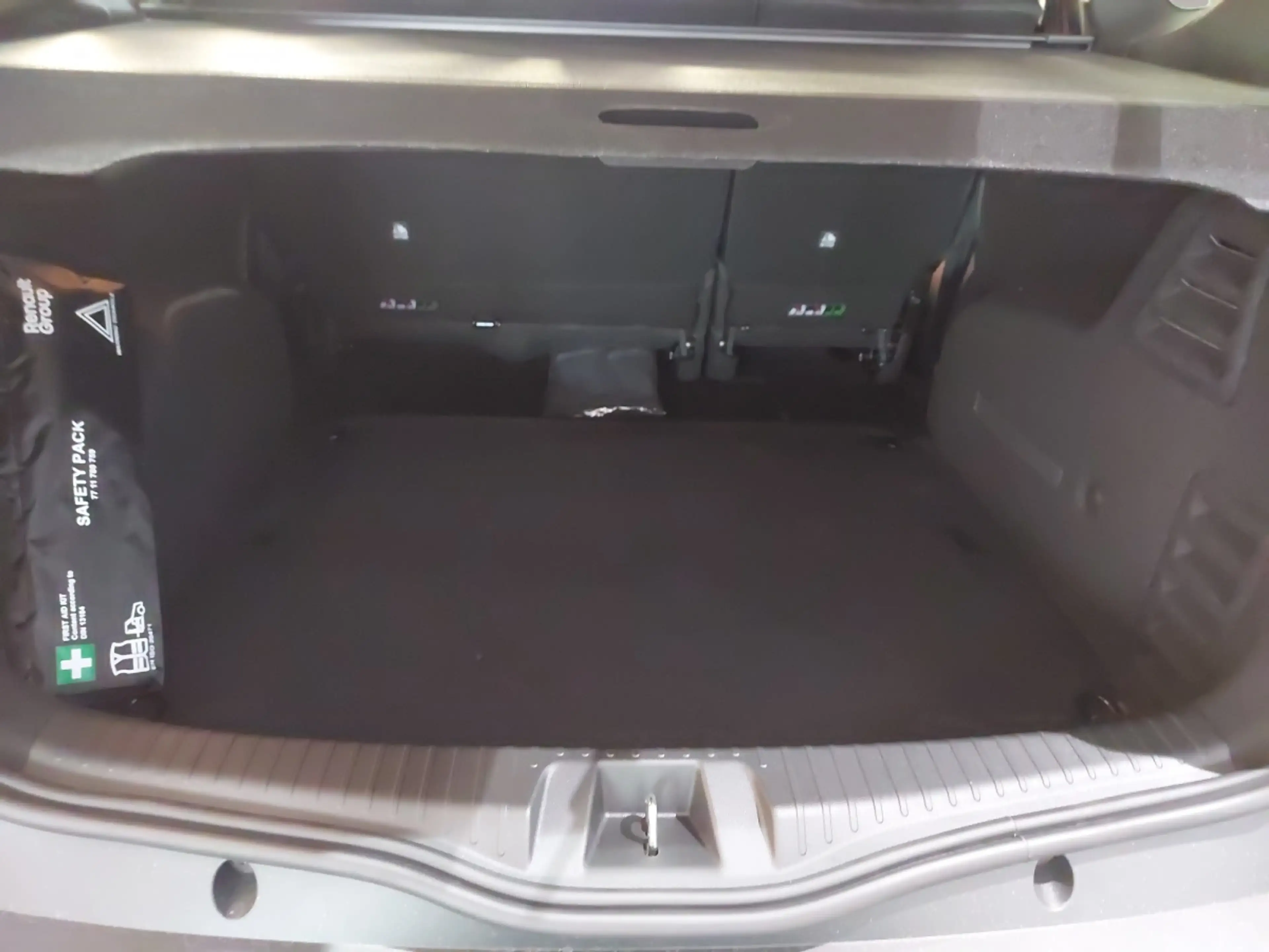 Dacia Jogger PH2 Journey TCe 110 PF 5-sitzig — photo 12