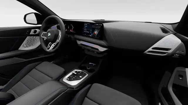BMW 1 Series view 14