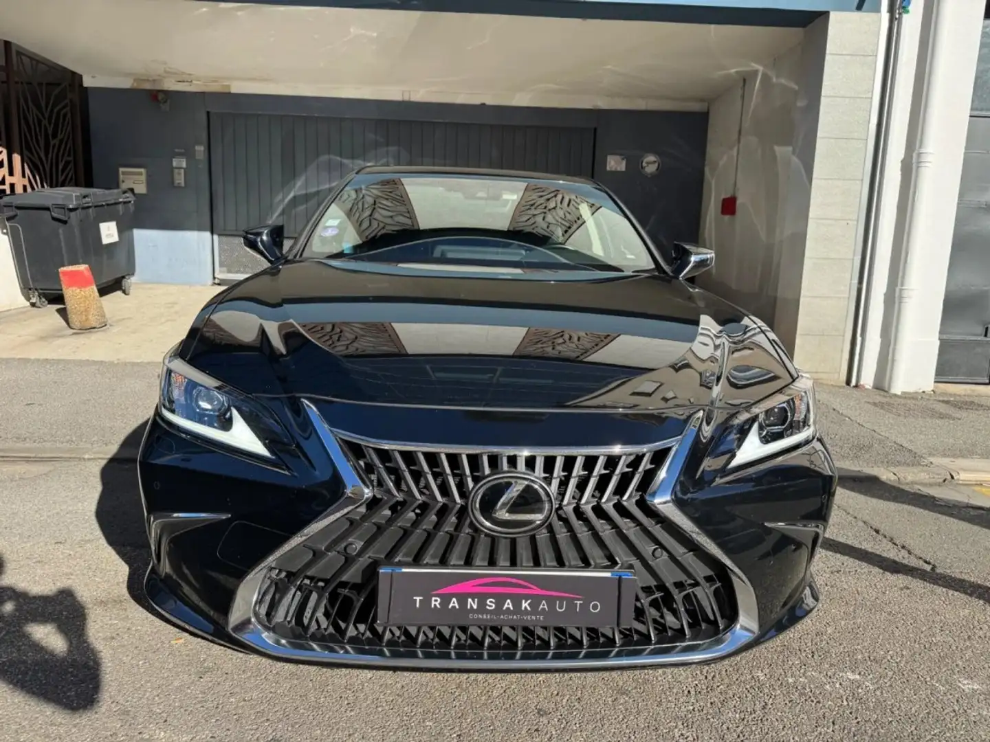 Lexus ES 300 300h 2.5l 218 cv bva luxe Schwarz - 2