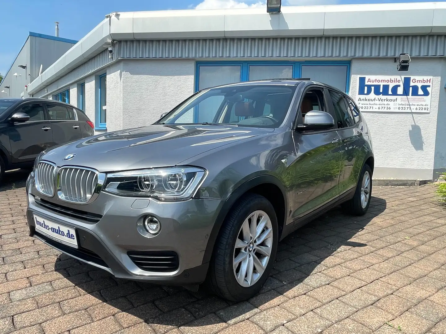 BMW X3 xDrive 30d Advantage AHK Standheiz. LED HUD Pano Gris - 2