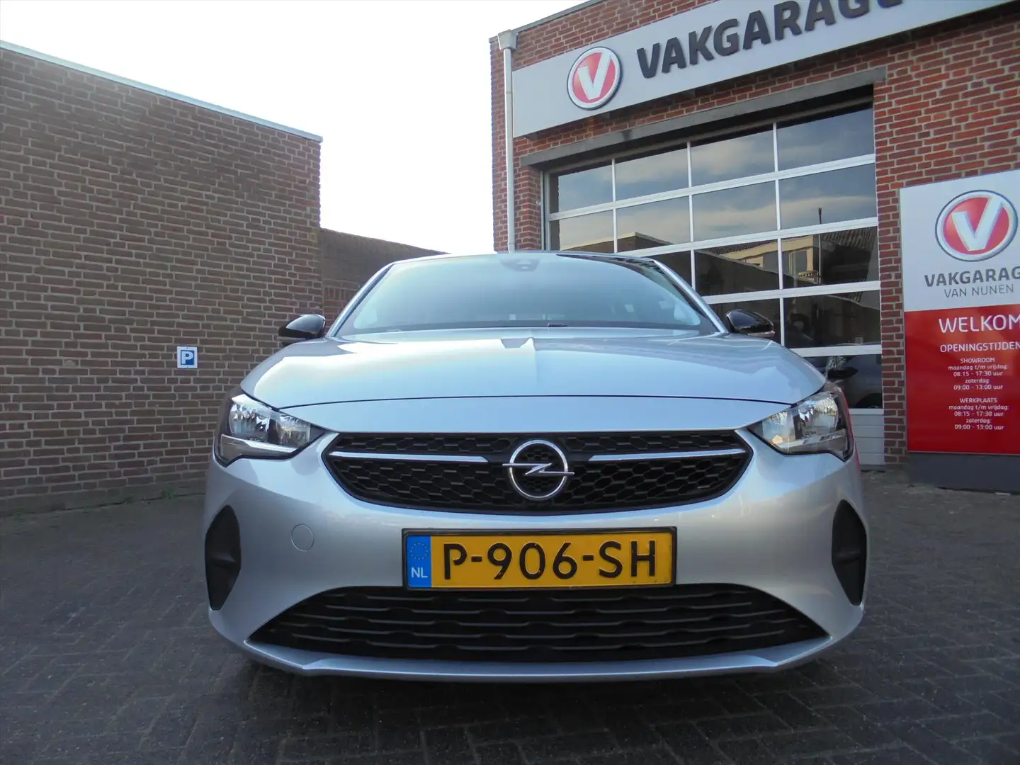 Opel Corsa 1.2 75pk Edition||Airco||Navi||LMV||Apple||Rijklaa Argent - 2