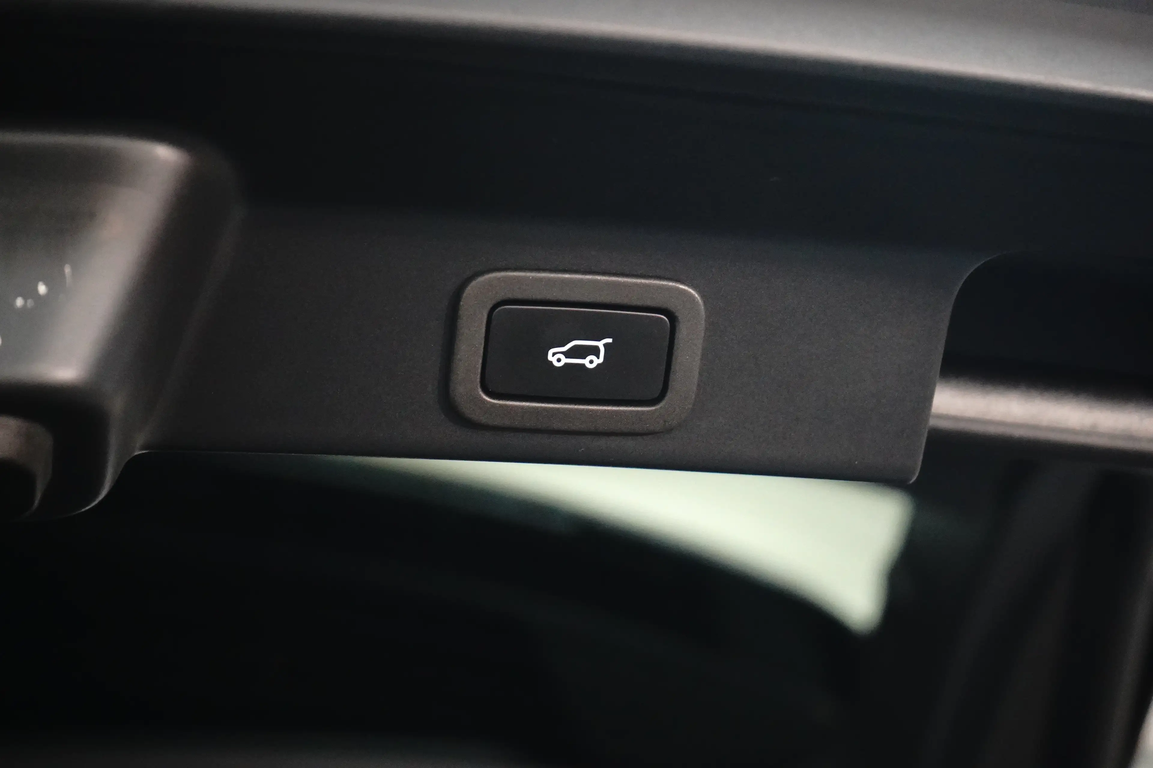 Jaguar F-Pace 2.0 P400e PHEV R-Dynamic HSE l Schaalstoelen l Mer — photo 17