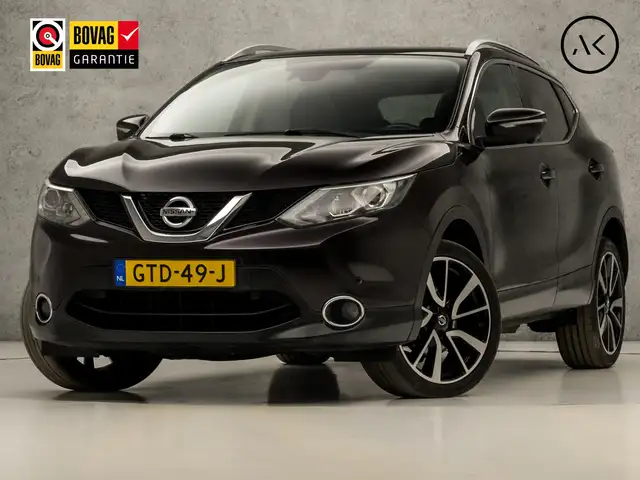 Nissan Qashqai 1.2 Deluxe (PANORAMADAK, NAVIGATIE, LEDER, 360 CAM