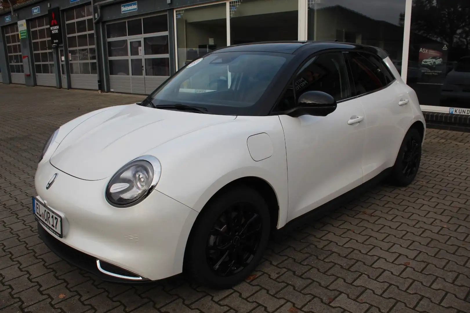 GWM ORA 03 03 400 Pro mit Wärmepumpe(inkl.Winterräder) Blanc - 1