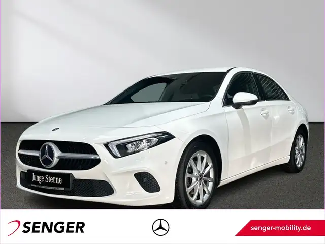 Mercedes-Benz A 180 d Limousine Progressive MBUX Business LED