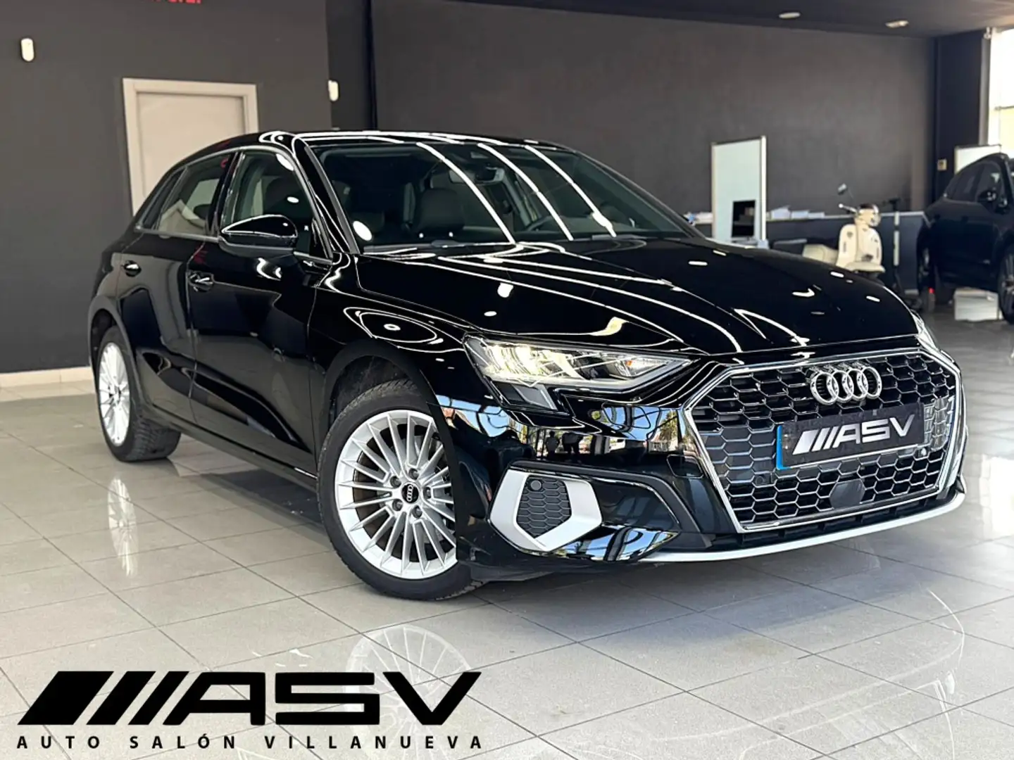 Audi A3 Sportback 40 TFSIe Advanced S tronic Noir - 1