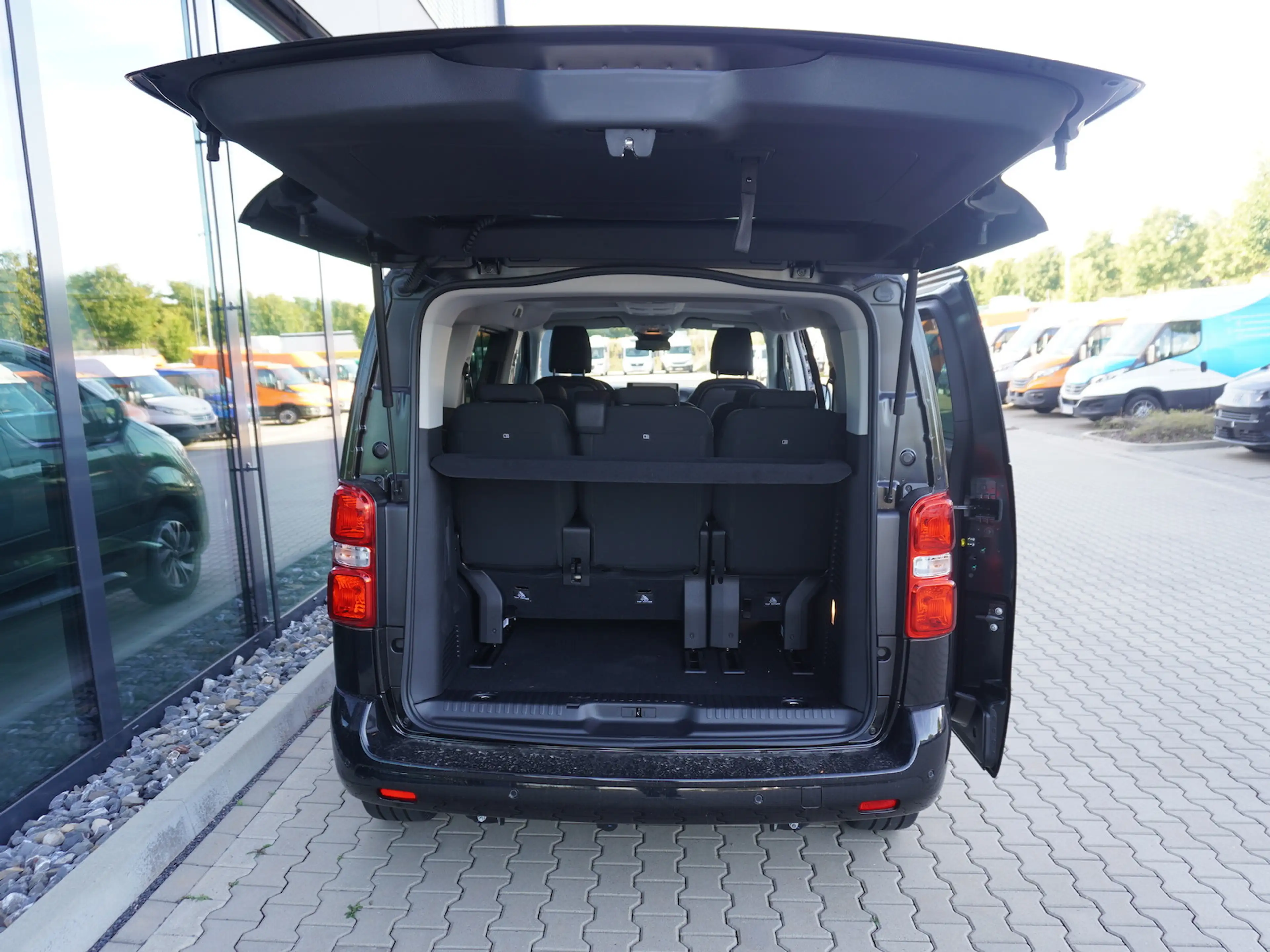 Fiat Ulysse 2.2 180 AT 8-Sitzer / AHK + Winter-Paket — photo 5