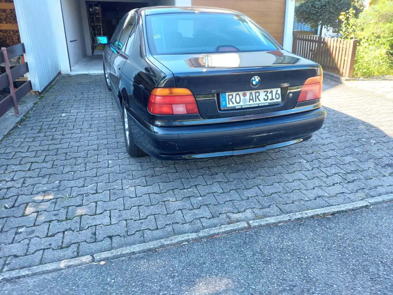 BMW 528i Exclusive *1.Hd. *Leder*Klima*eSD*Serviceheft, foto 6
