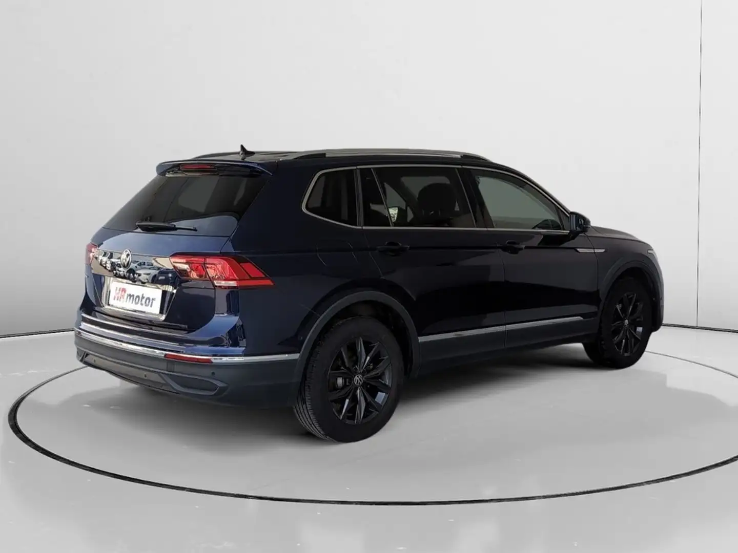 Volkswagen Tiguan Allspace 1.5 TSI Life DSG 110KW Azul - 2