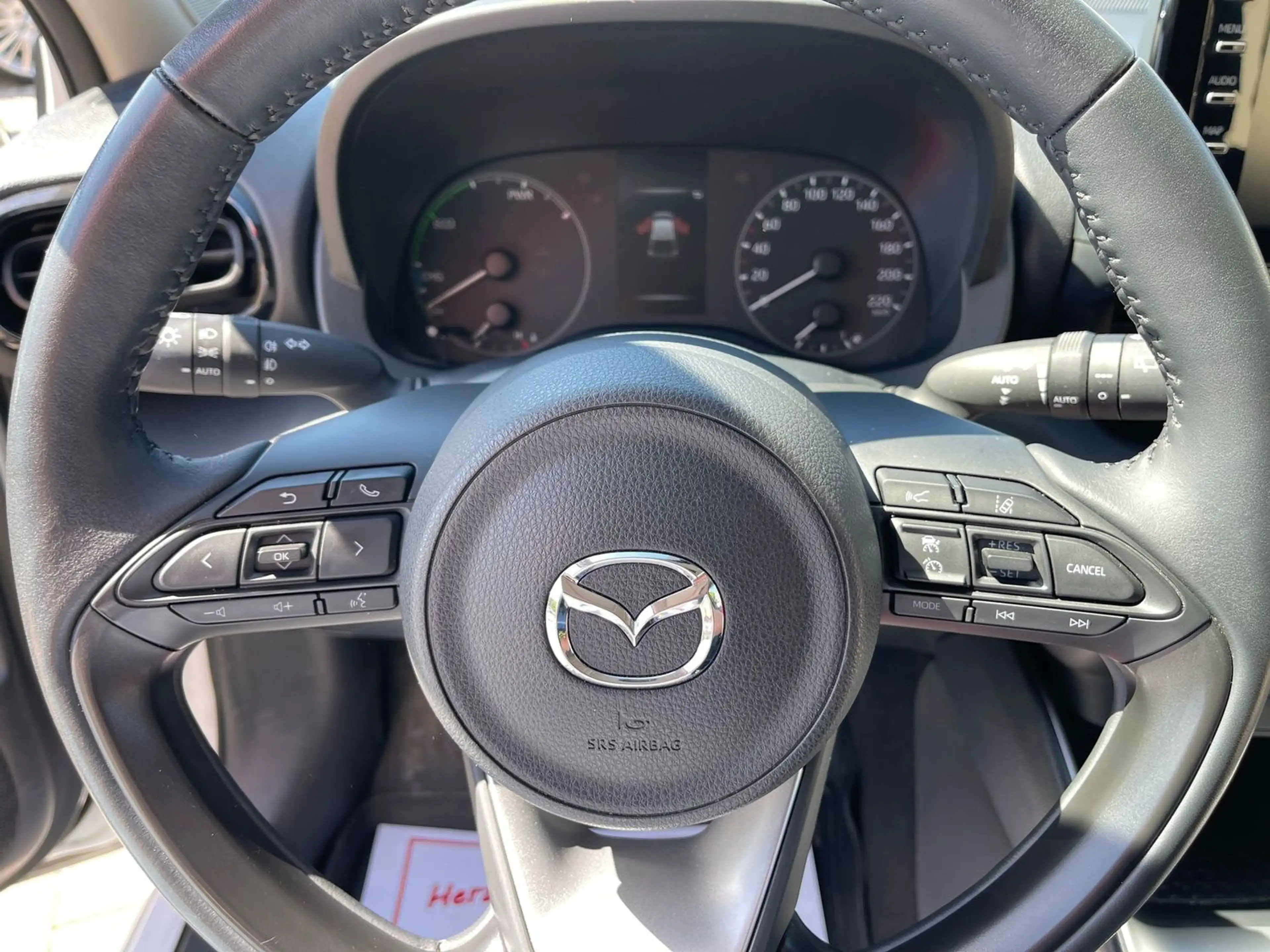 Mazda 2 Agile/Tempomat/Bluetooth/DAB/WIFI/Kamera/ — photo 10