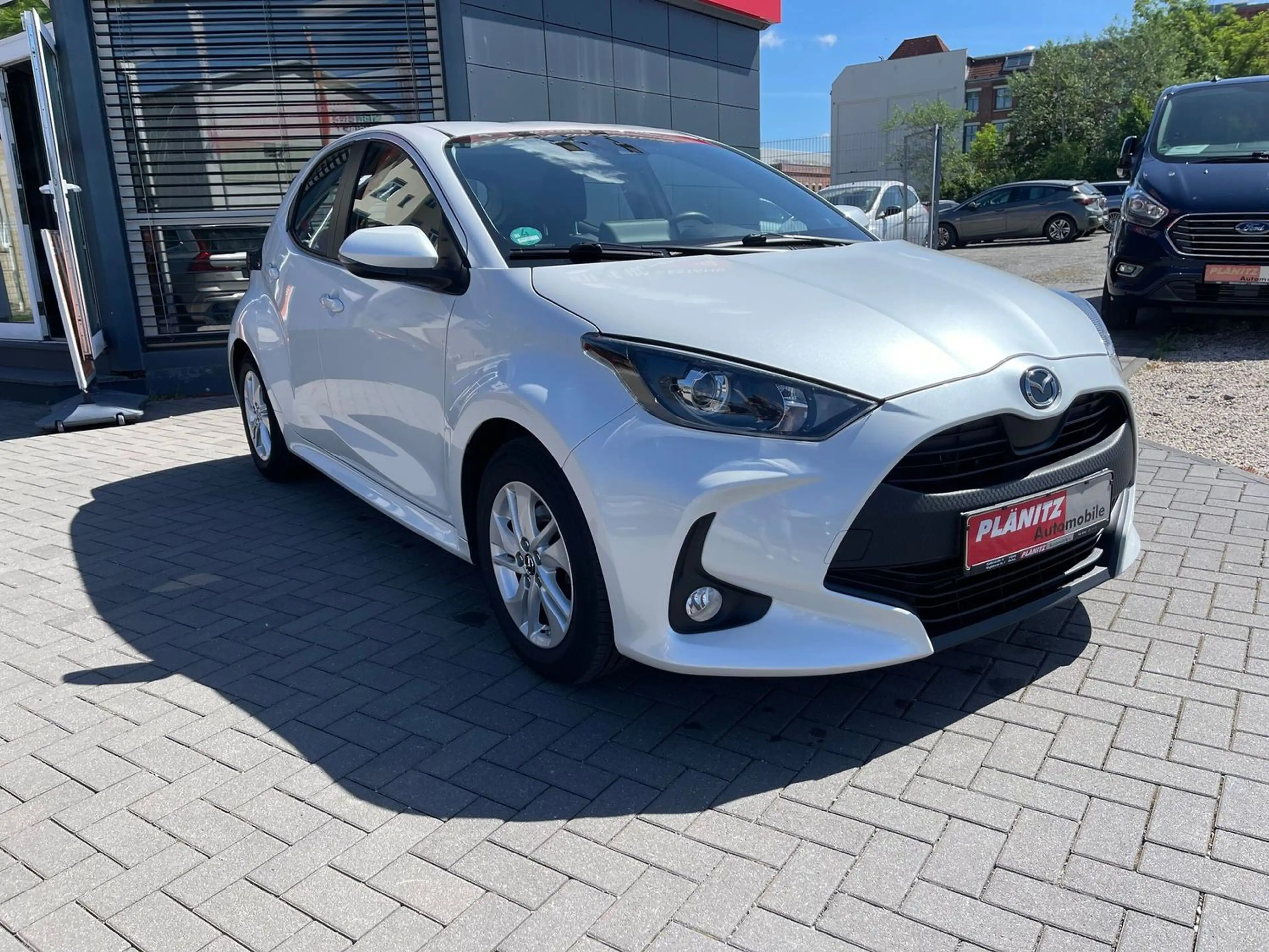 Mazda 2 Agile/Tempomat/Bluetooth/DAB/WIFI/Kamera/ — photo 3