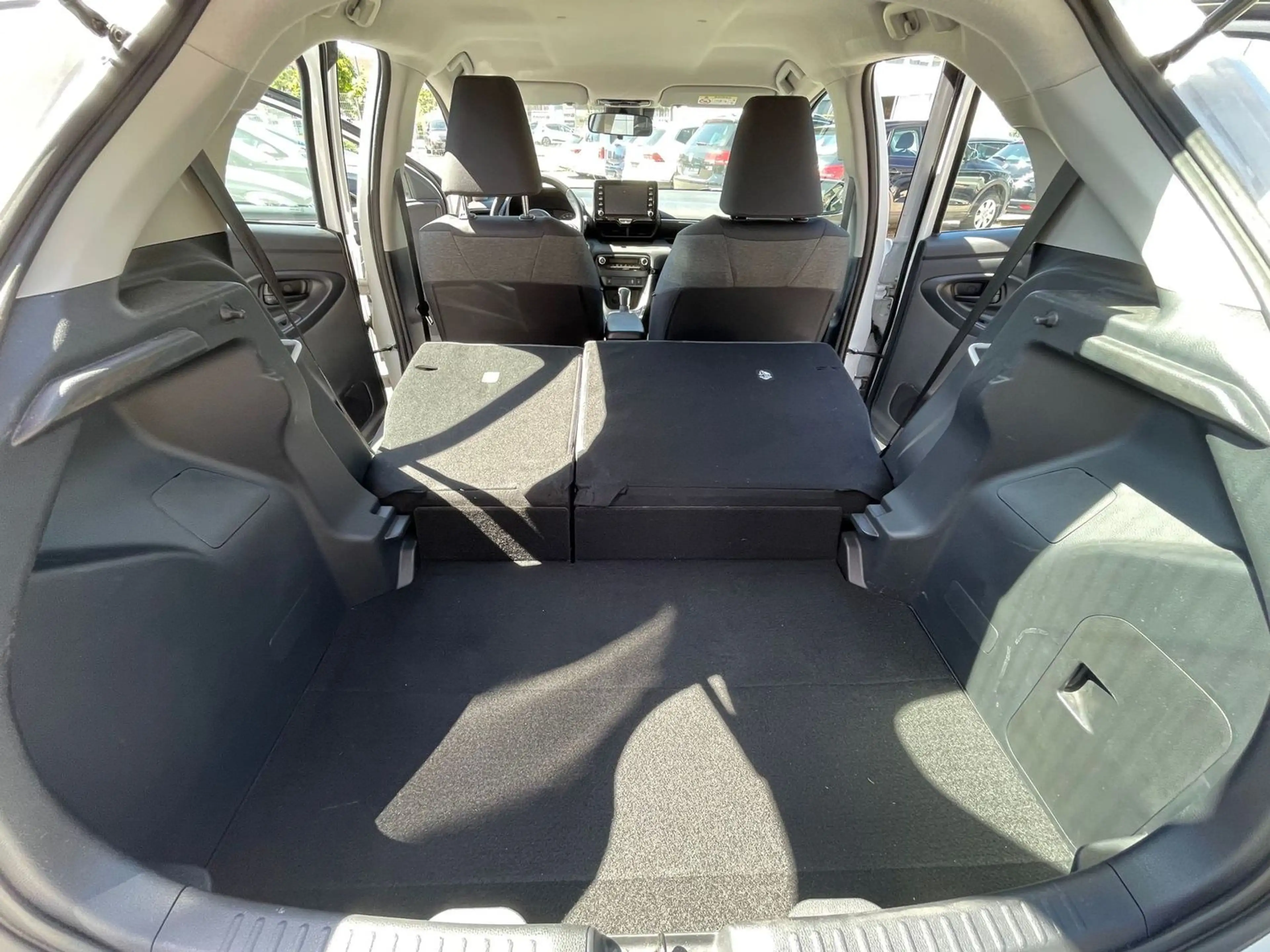 Mazda 2 Agile/Tempomat/Bluetooth/DAB/WIFI/Kamera/ — photo 8