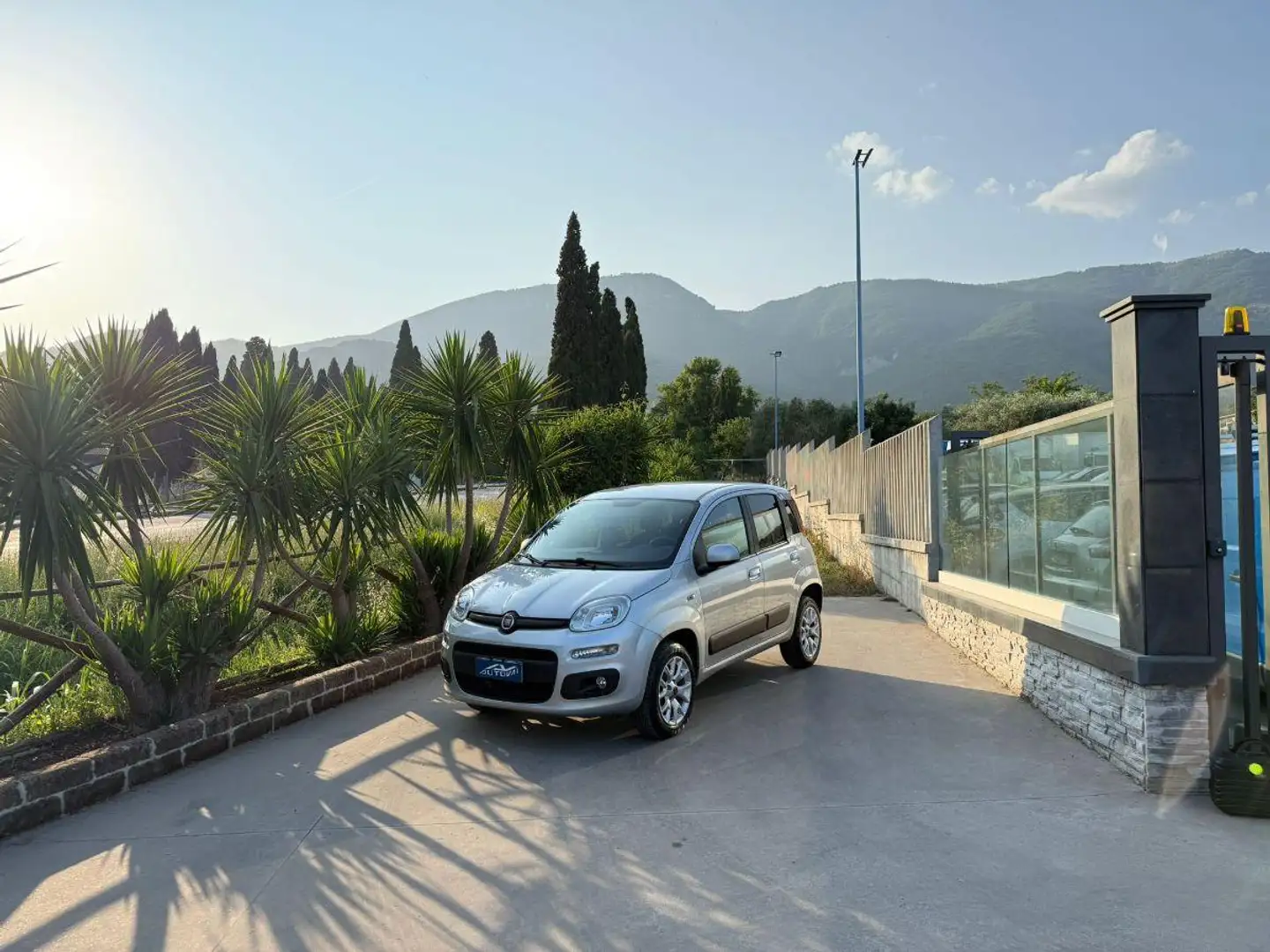 Fiat Panda 0.9 TwinAir Turbo Nat. Pow. Lounge Gris - 1