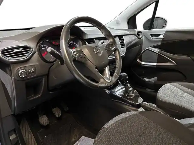 Opel Crossland view 11