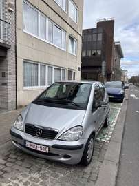 Mercedes class A140/AC/Essence/Euro 4/ prête à imm