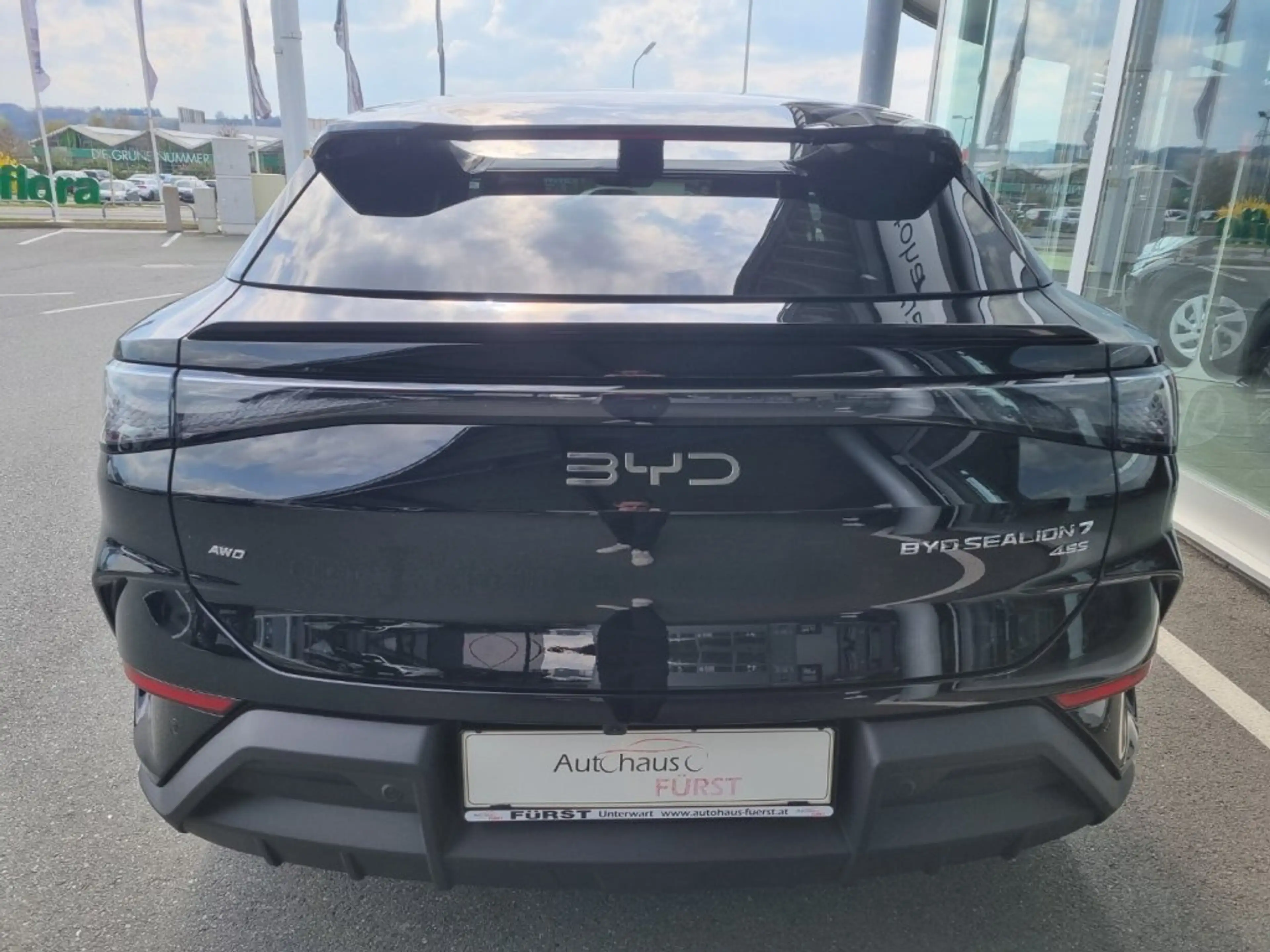 BYD Sealion 7 Excellence AWD — photo 4