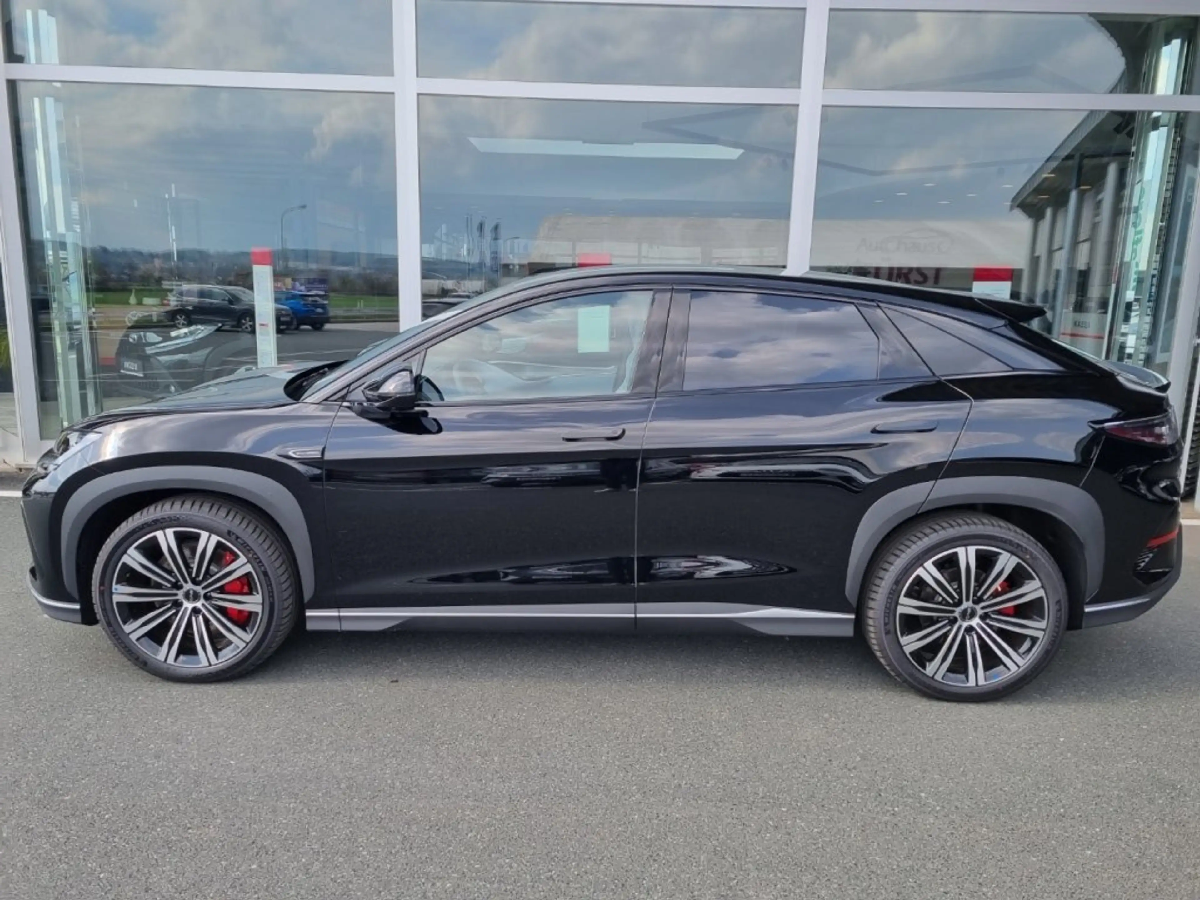 BYD Sealion 7 Excellence AWD — photo 2