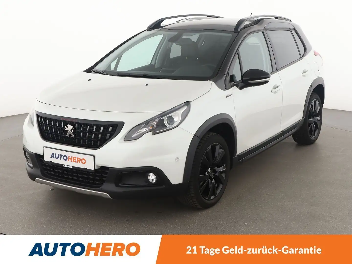 Peugeot 2008 1.2 PureTech Allure Aut.*NAVI*TEMPO*PDC*CAM*SHZ* Weiß - 1