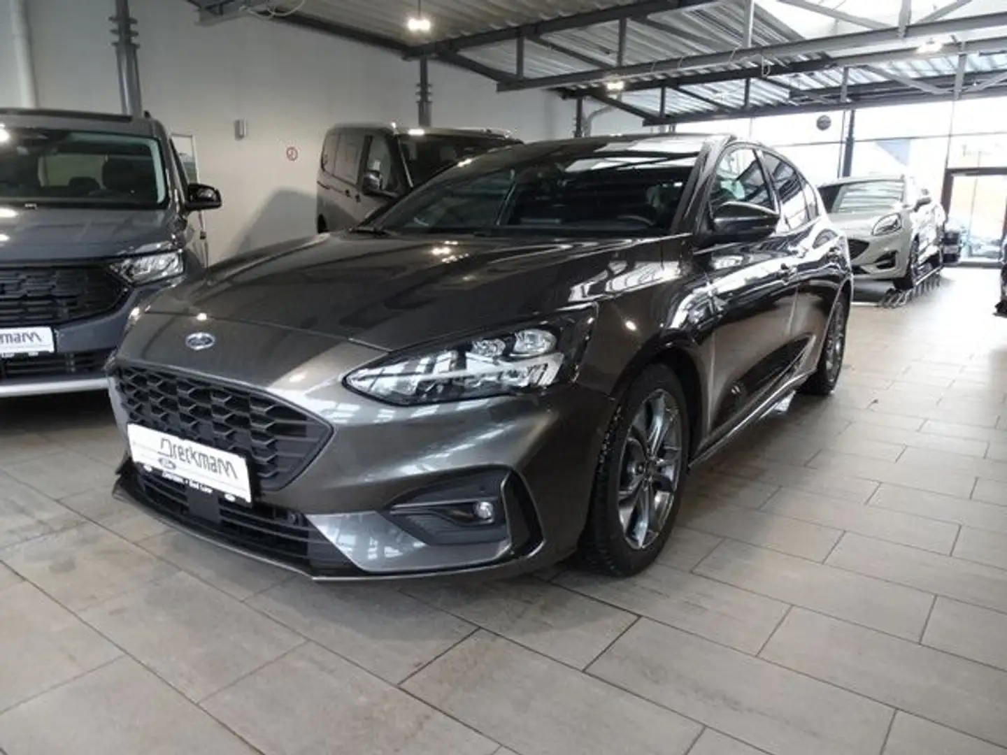 Ford Focus Lim. ST-Line Gris - 1