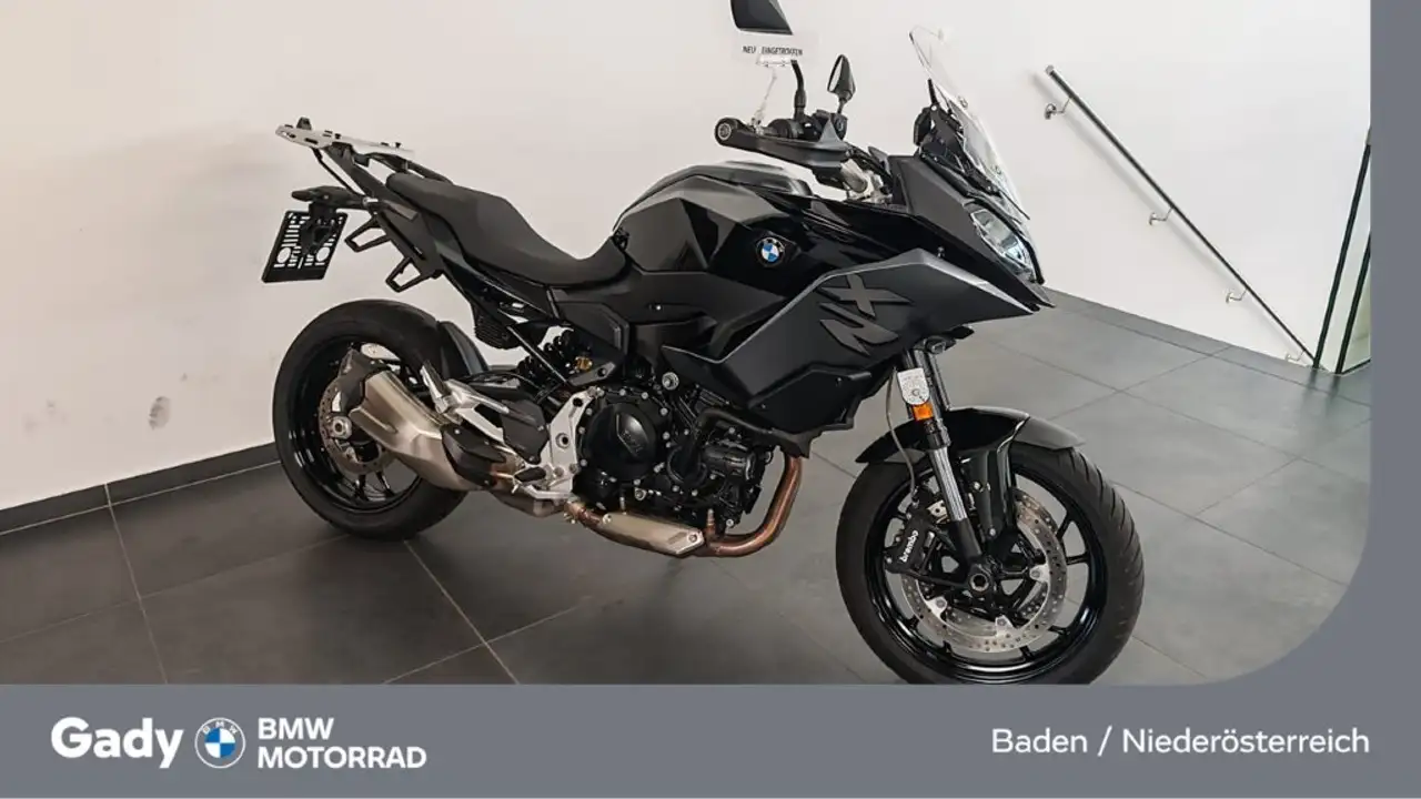 BMW F 900 XR