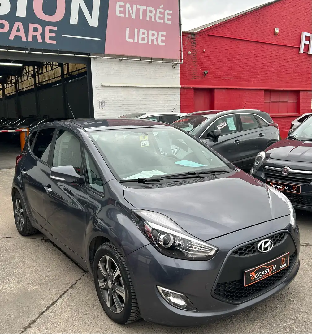 Hyundai iX20 1.6i B.AUTO - CARNET - CLIM - Garantie 1 an Gris - 2