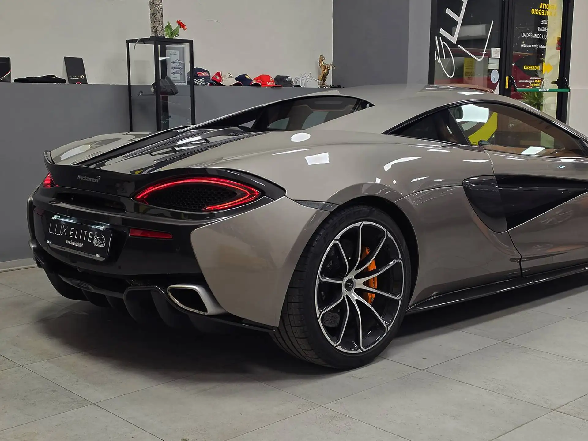 맥라렌 570S 570 2016 회색 사진 5