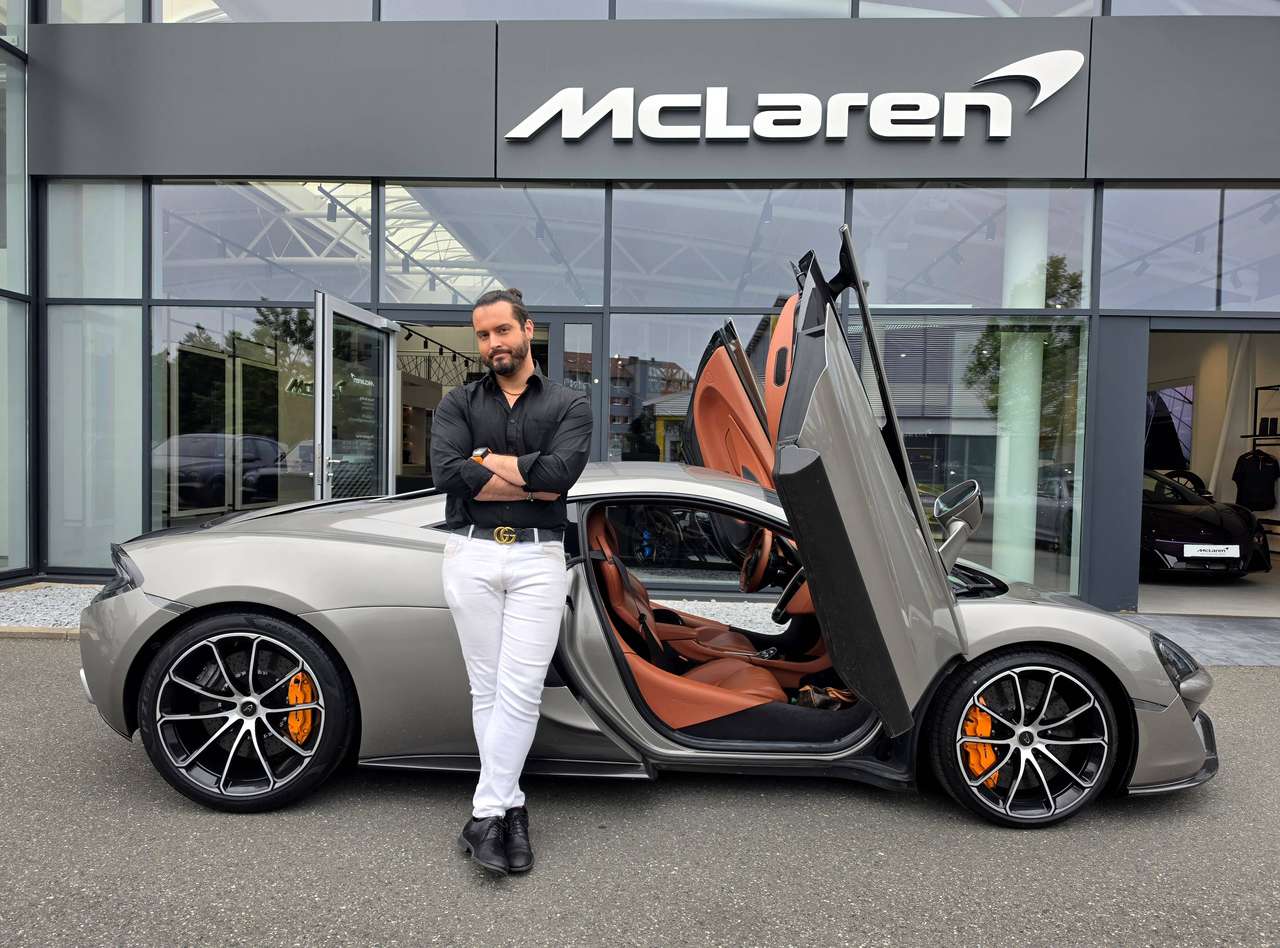 McLaren 570S 570S Coupe V8 3.8 570CV LUXURY PACK _ SERVICE BOOK COMPLETO MCLAREN UFFICIALE _ CERCHI 20" MSO (€8000) _ LIFT