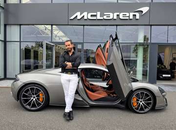 570S Coupe V8 3.8 570CV LUXURY PACK _ SERVICE BOOK COMPLETO MCLAREN UFFICIALE _ CERCHI 20" MSO (€8000) _ LIFT