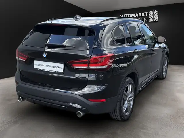 BMW X1 view 5