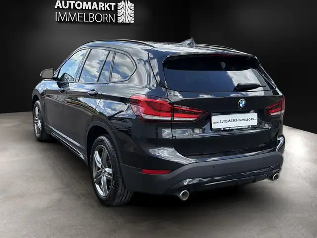 BMW X1 view 8